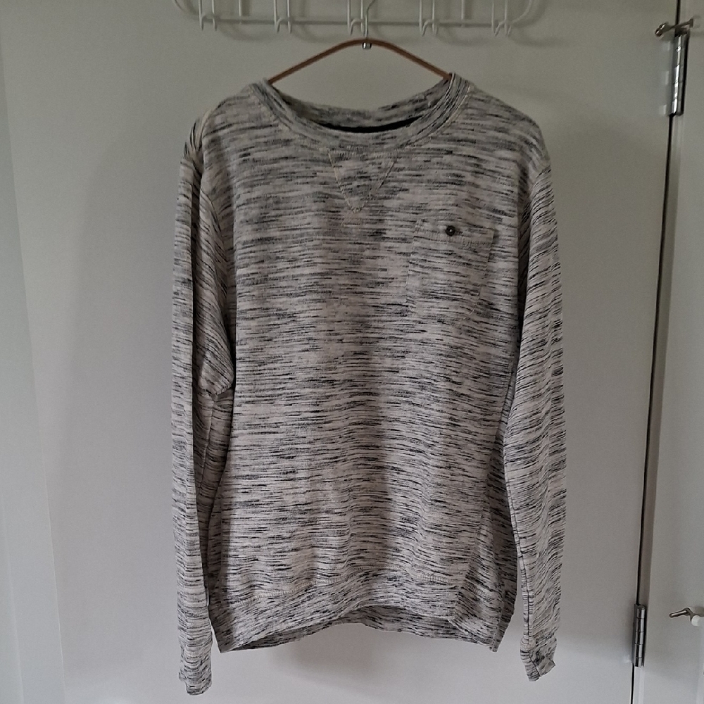Brave Soul Men's Marled Gray Crewneck Sweater with Pocket Detail (Size M)